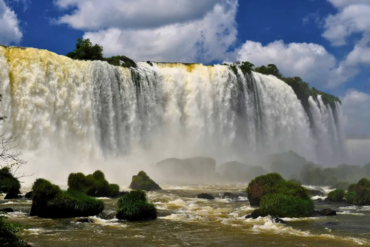 Cataratas do Iguacu destinos de Aventuras