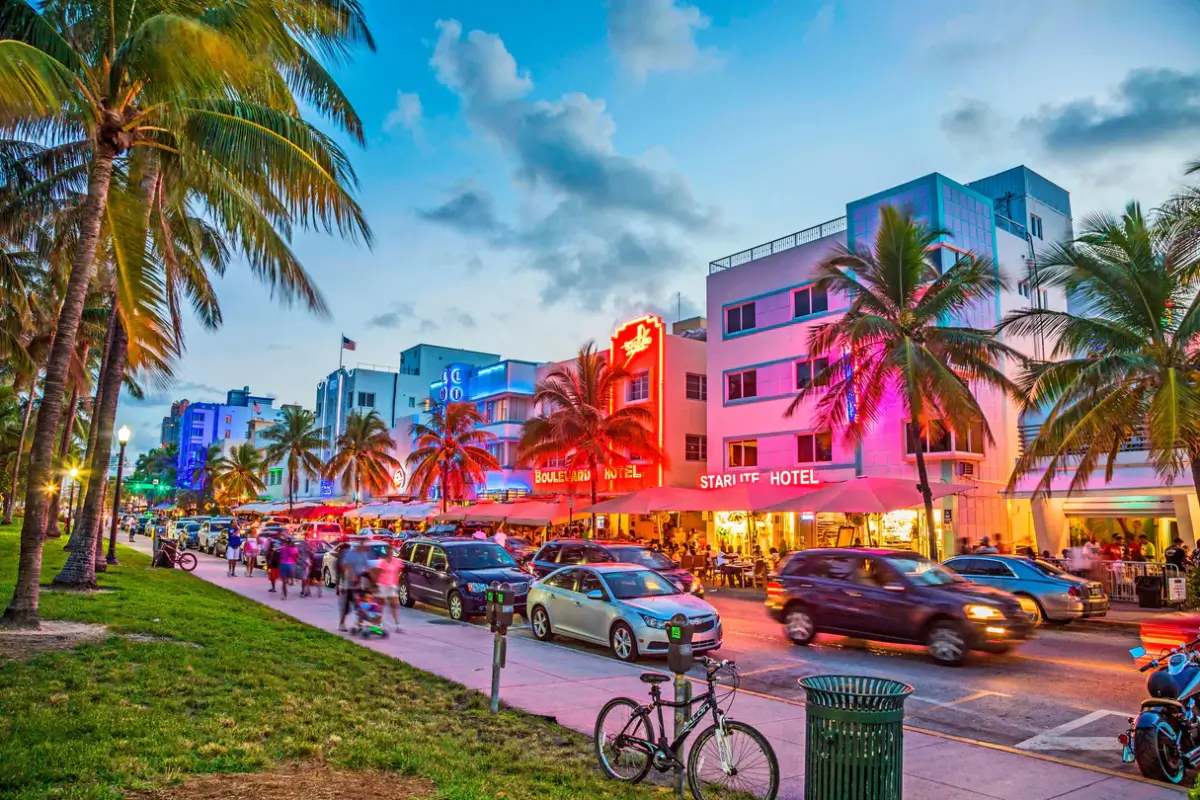 Miami Beach Ocean Drive on South Beach
